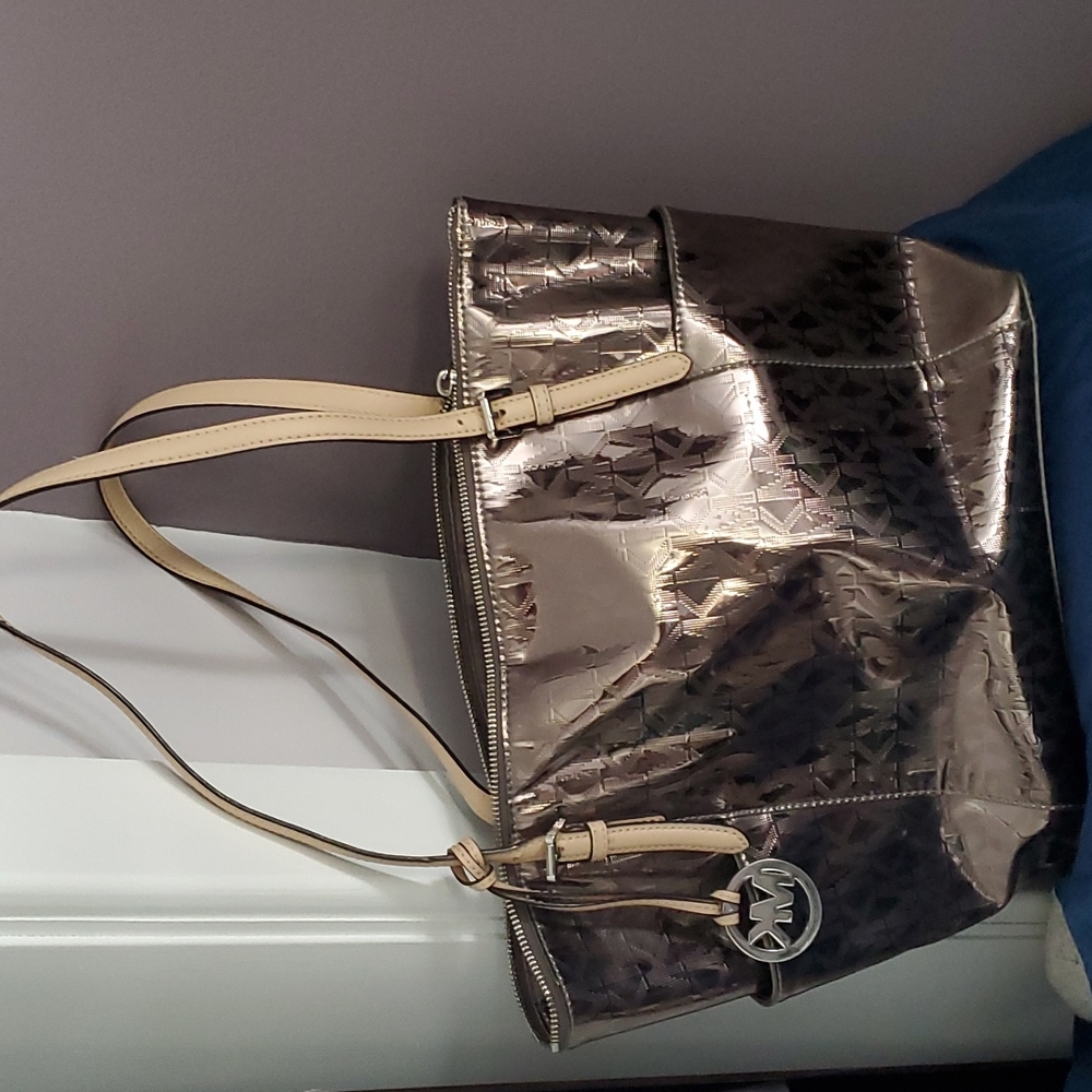 Michael Kors Shiny Purse